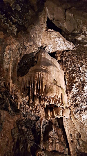 Photo d'une concrétion de la grotte Lorette
